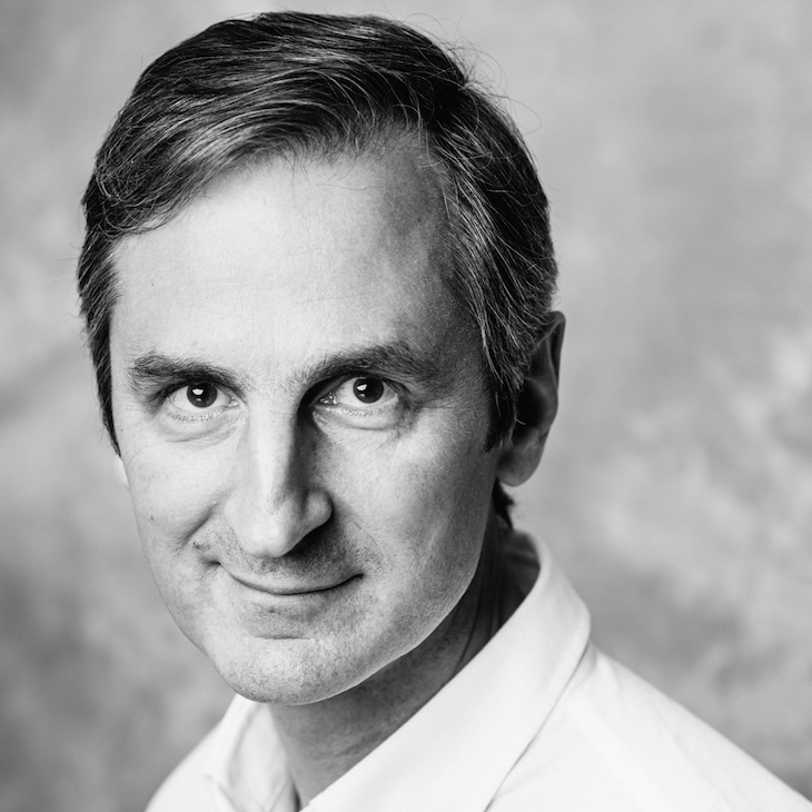 Sourcing Italie Mathieu Brissaud manager de transition interim manager